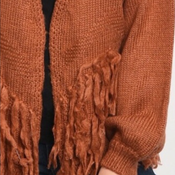 ❌DONATED❌Carmel Brown Fringe Open Style Sweater Cardigan - Picture 3 of 13
